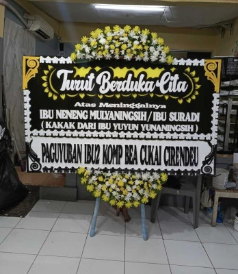 Papan Bunga di Mayang Gatak